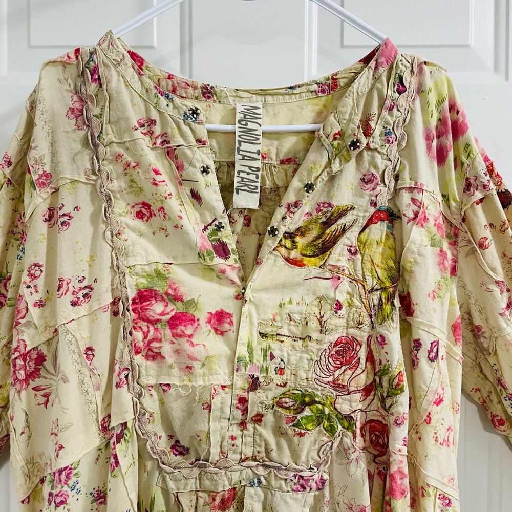 Magnolia Pearl Beige Floral Dress with Bird Design